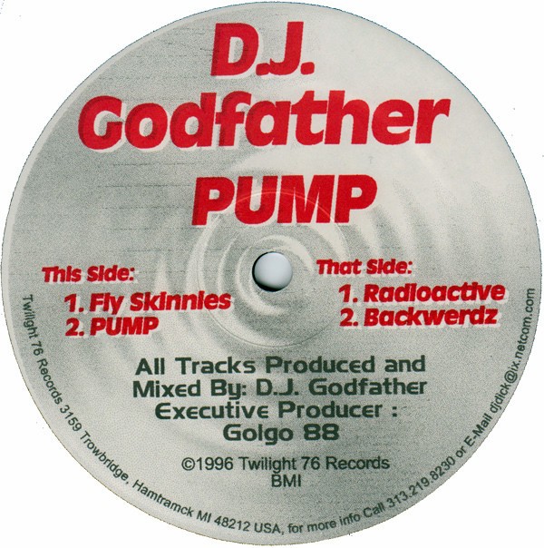 Pump cover